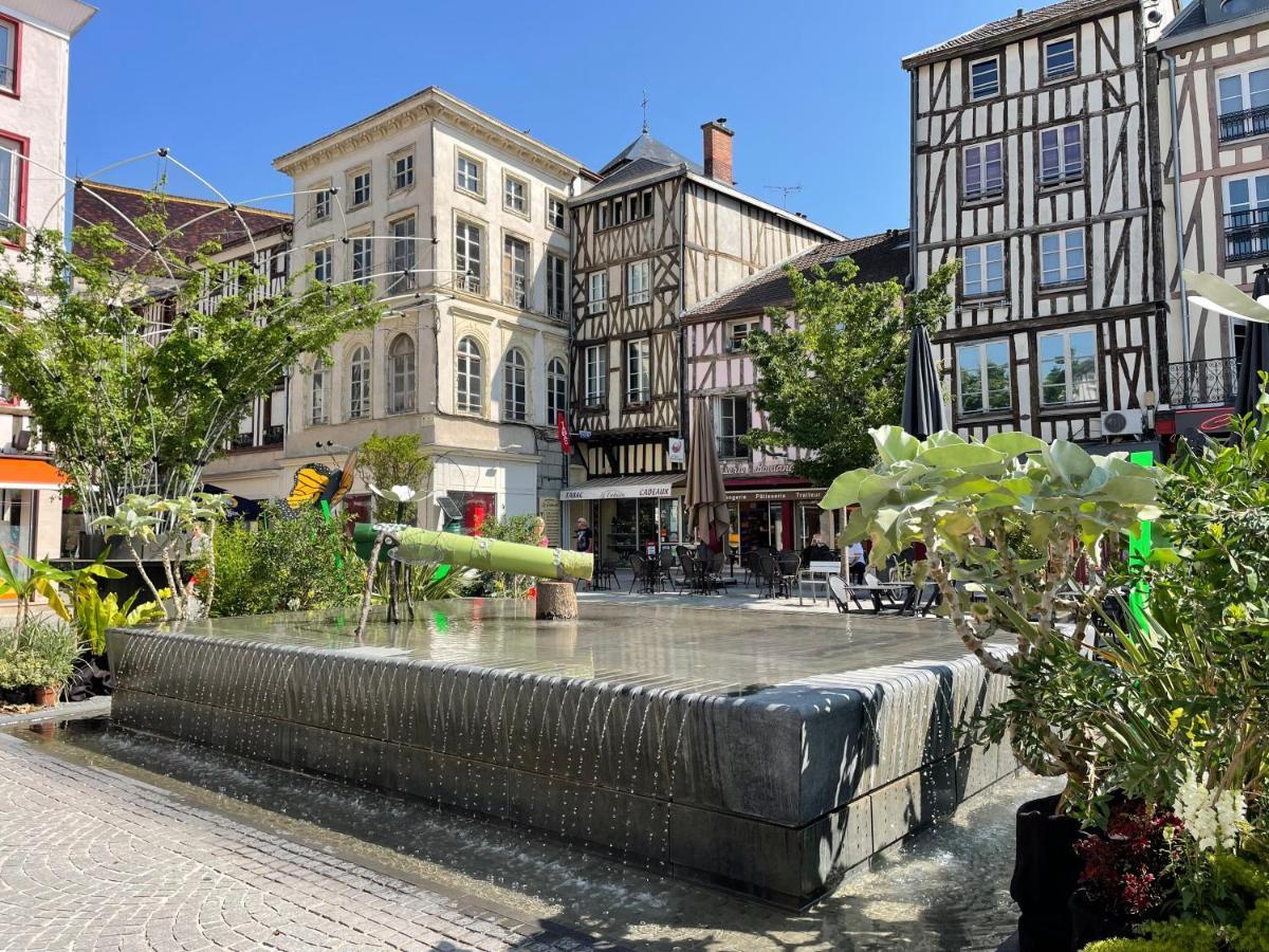 Duplex Cosy 85 M2 Hyper Centre Chalons-En-Champagne Apartment Bagian luar foto